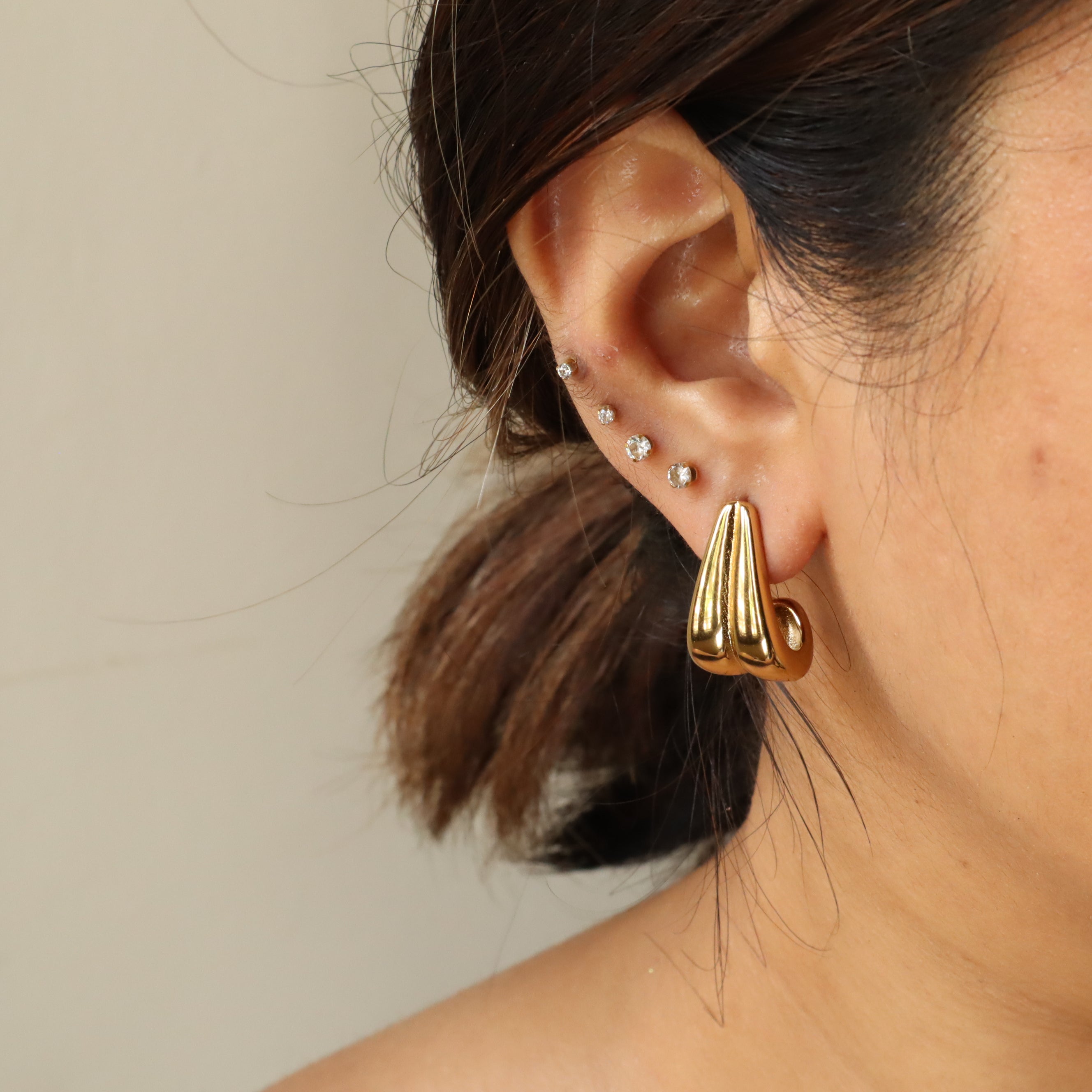 Curve Medium 18K Gold Plated Half Hoop Earrings – Ash Designs