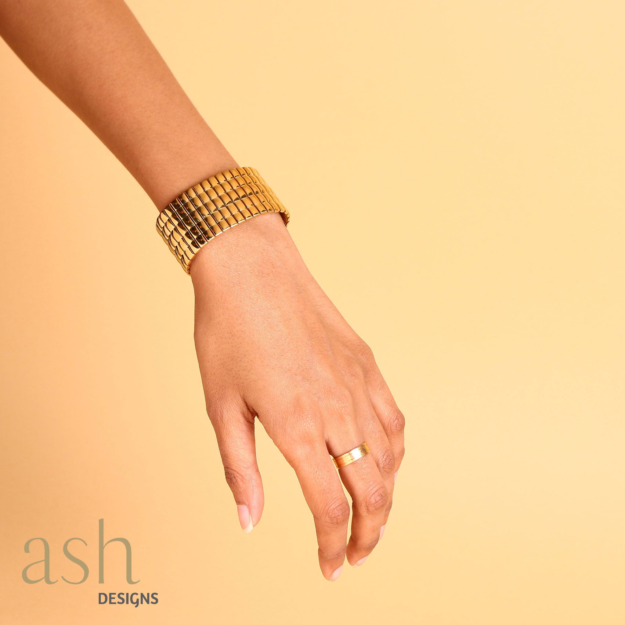 Seren Statement Expandable Bangle