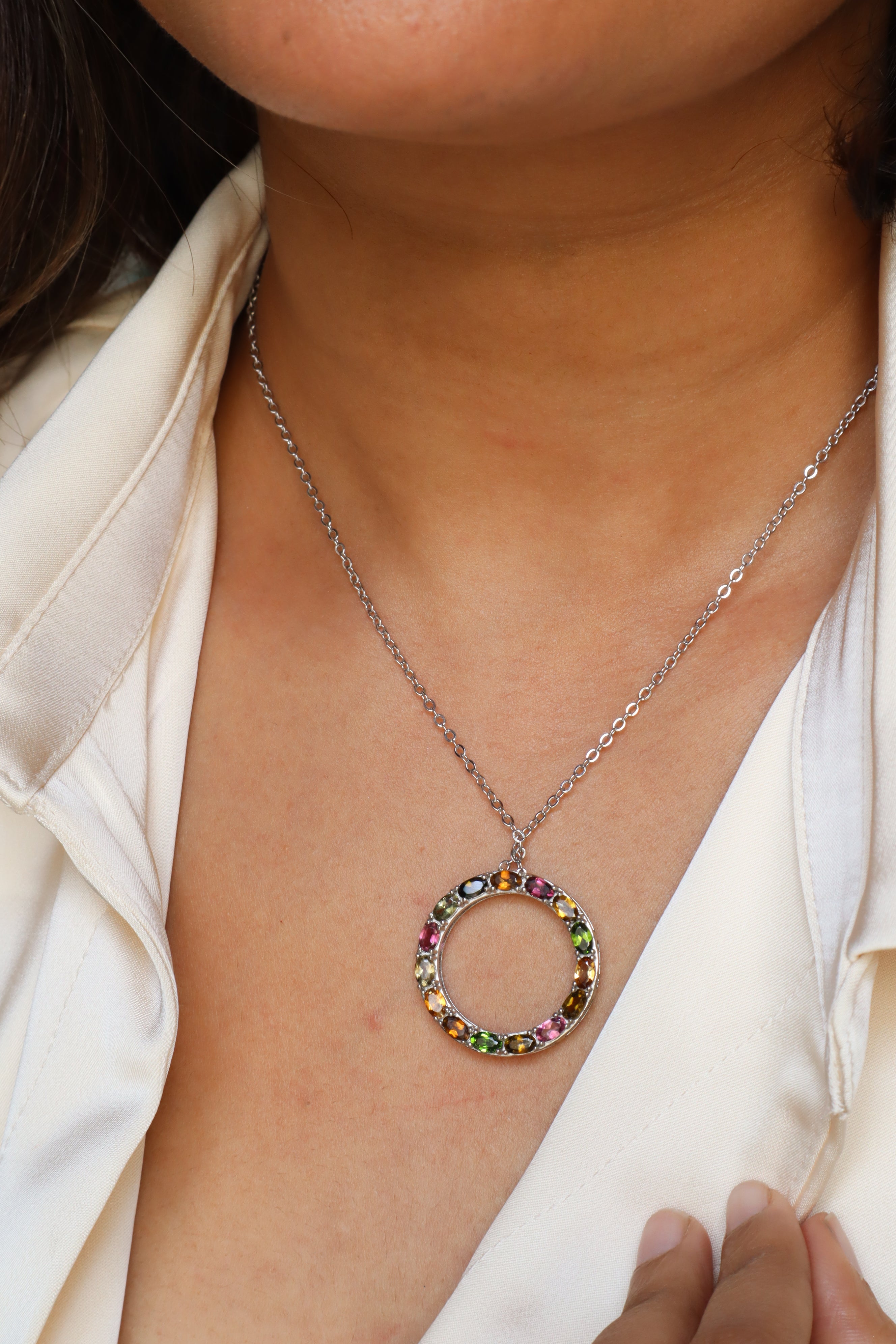 Meredith Circle Necklace