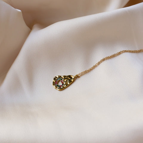 Heart on Hammered Metal 18K Gold Plated Necklace